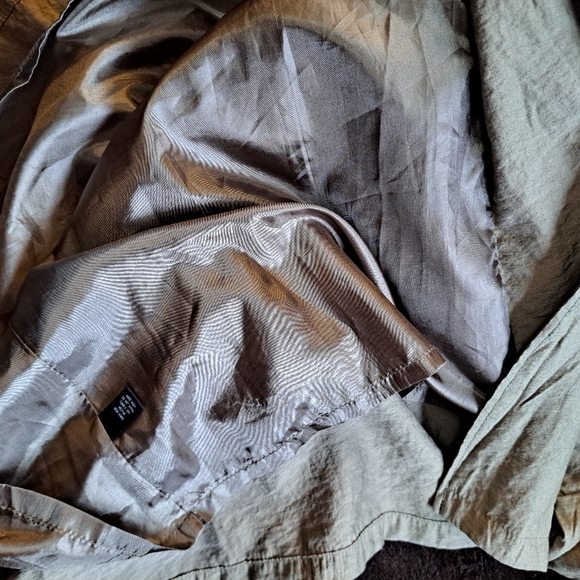 Twenty-One Elegant Tan Double-Breasted Jacket Dress. - Picture 9 of 9